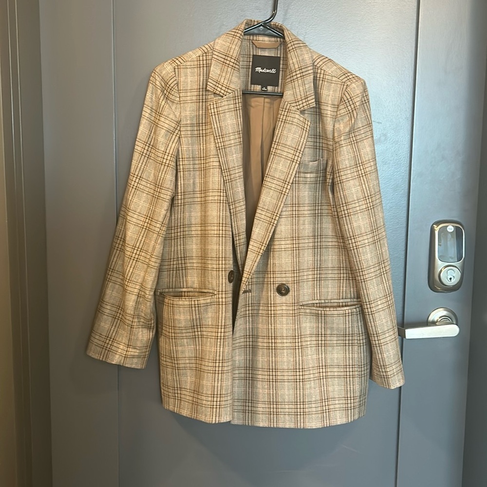 Shea Plaid Double-breasted Blazer